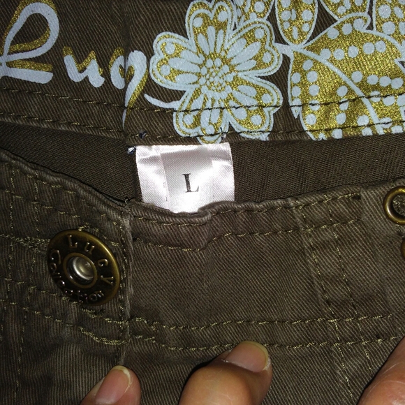 ‼️BUNDLED 4 PAIRS FOR $16.00 PLUS DISCOUNTED SHIPPING!🤗 - Picture 3 of 6